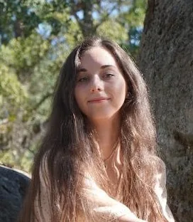 Elle Crawford — Community Outreach Lead